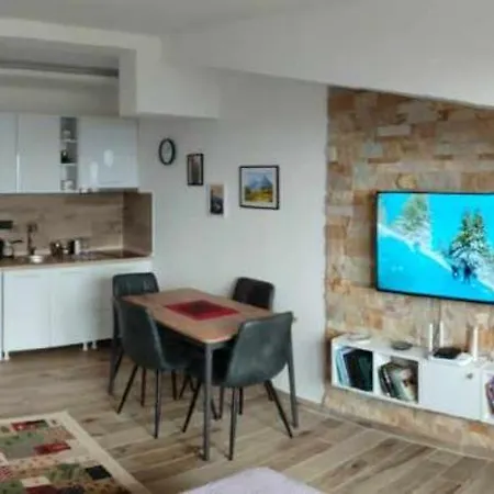 N Lux 100 Milmari * Kopaonik