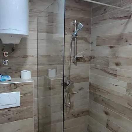 N Lux 100 Milmari