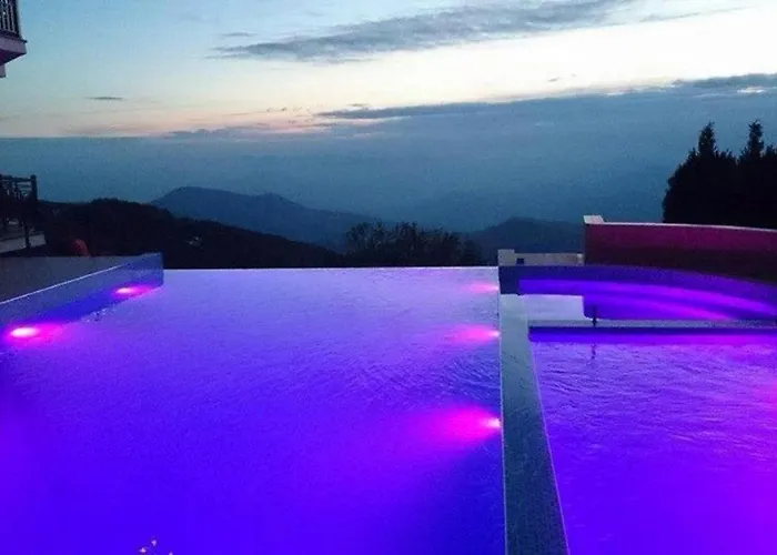 N Lux 100 Milmari アパート